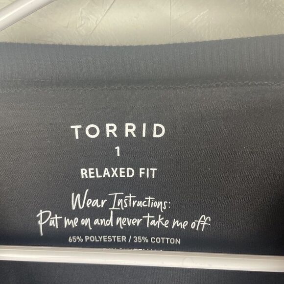 Torrid Long Sleeve Black T Shirt Size 1 Shine by the‎ Light Size 1 - Picture 5 of 7